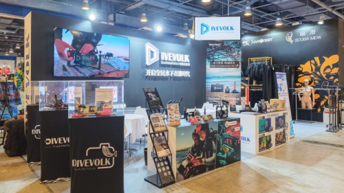 DIVEVOLK闪耀2025北京DRT潜水展：前沿科技首秀与用户深度互动