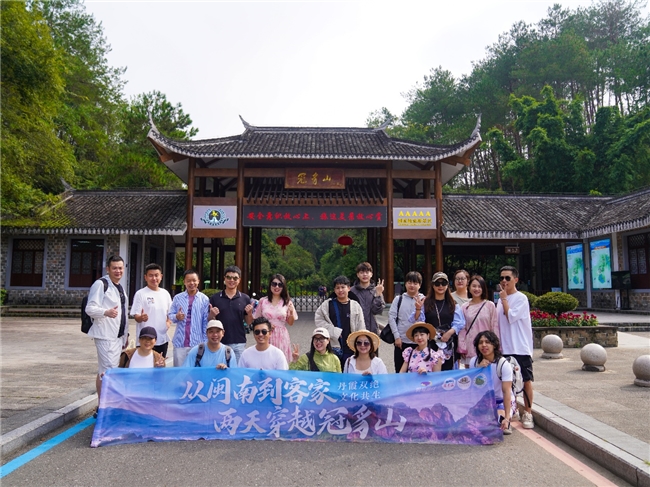 漳州达人邂逅冠豸山，深度体验解锁跨区域文旅新玩法