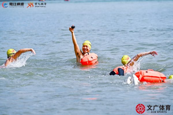 202510281858181018501258