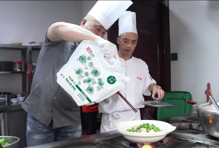 元气先锋创新”店中店”新范式，构建全场景品质饮水服务网络